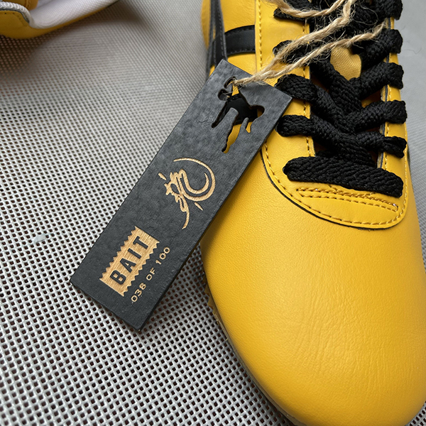รองเท้าโอนิ ไทชิ Yellow / Black (X Bruce LEE) Rare item (Sz 38 euro คู่ที่ 038/100)
