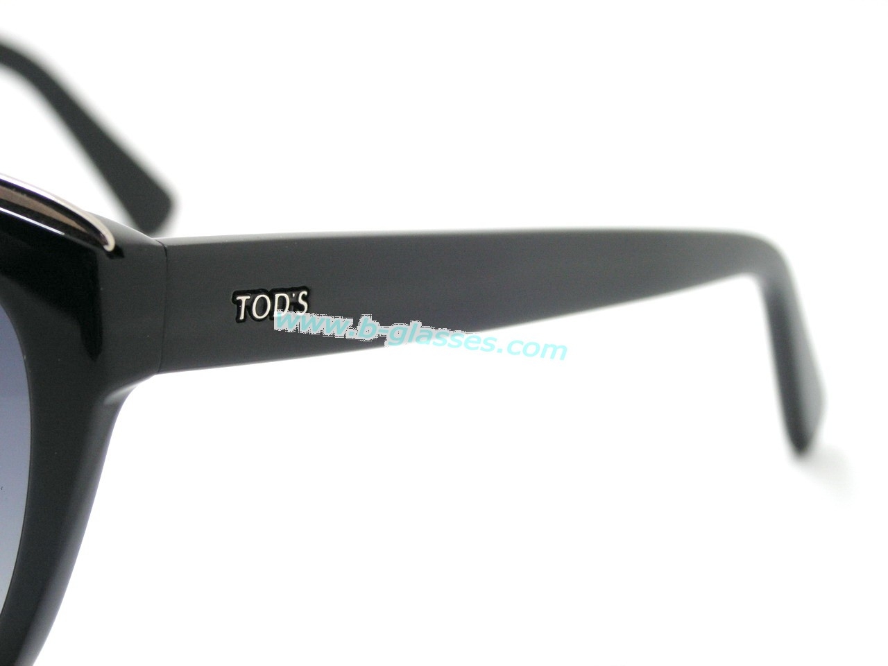 หมดแล้วค่ะ+++แว่นกันแดด TOD ่S แบรนด์ไฮโซสุดๆค่ะ ของแท้100%และถูกสุดๆ ส่งตรงจากUS.ค่ะ