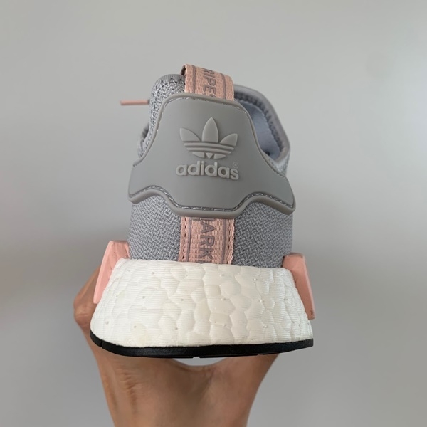 ADIDAS NMD R1 Grey/Pink สีโซน UK ปลั๊กชมพู (ของใหม่ Shoes Case)