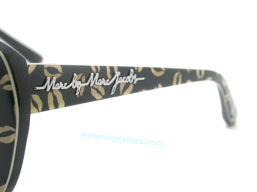 S แว่นกันแดด Marc Jacobs ไฮโซมากมายค่ะ ของแท้100%และถูกสุดๆ ส่งตรงจากUS.ค่ะ