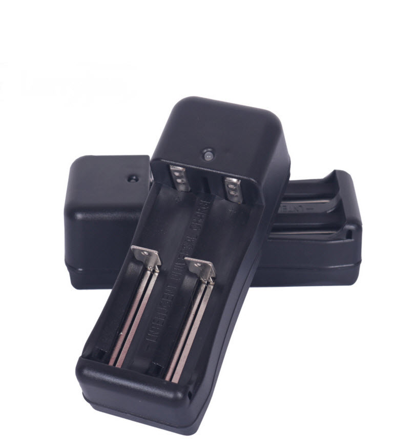 Dual 18650 Battery Charger For 18650 16340 26650 Battery Rechargeable 3.7V Li-ion TG-008