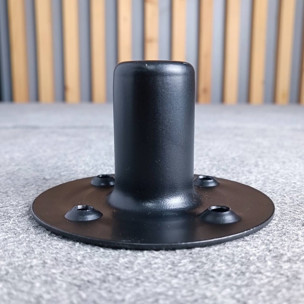 (1อัน)ลดล้างสต็อค แป้นสวมขาตั้งลำโพง เหล็ก JH-7252 แป้นสวมลำโพง แป้นท้ายตู้ลำโพง JH7252 JH 7252 แป้นขาตั้งตู้ เอไอ-ไพศาล