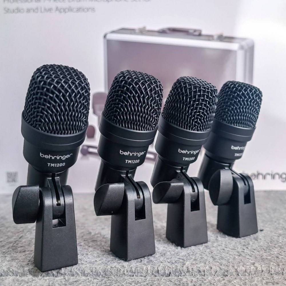 แถมกระเป๋าใส่ไมค์ BEHRINGER BC-1200 ไมค์กลอง7ชิ้น ชุดไมค์สำหรับจ่อกลองชุด BC1200 BC 1200 ชุดไมค์7ตัว ไมค์ชุด MIC Professional 7-Piece Drum Microphone +++ เอไอ-ไพศาล