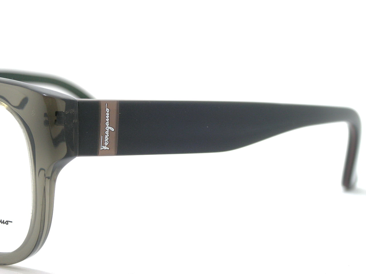 กรอบแว่นสายตา Salvatore Ferragamo สวยไฮโซที่สุดค่ะ ของแท้100%และถูกสุดๆ ส่งตรงจากUS.ค่ะ