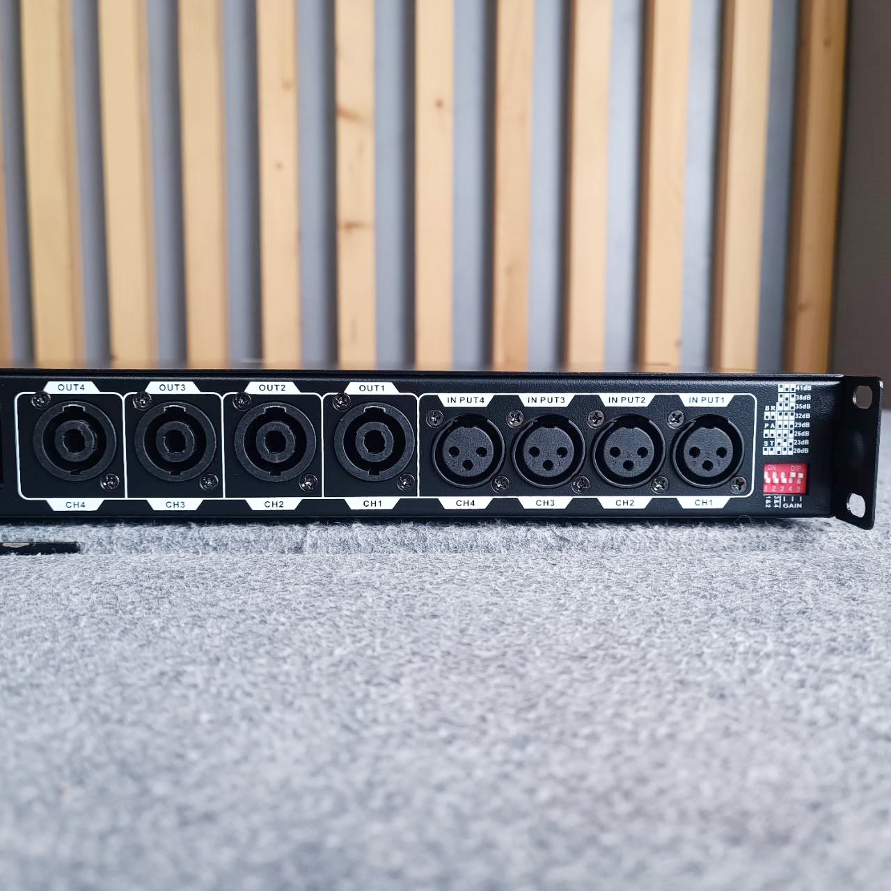 AUDIO JOCKEY A&J AJD-4600 POWERAMP 1U 4CH เพาเวอร์แอมป์ เครื่องขยายเสียง 4แชนแนล AJD 4600 AJD4600 เอไอ-ไพศาล