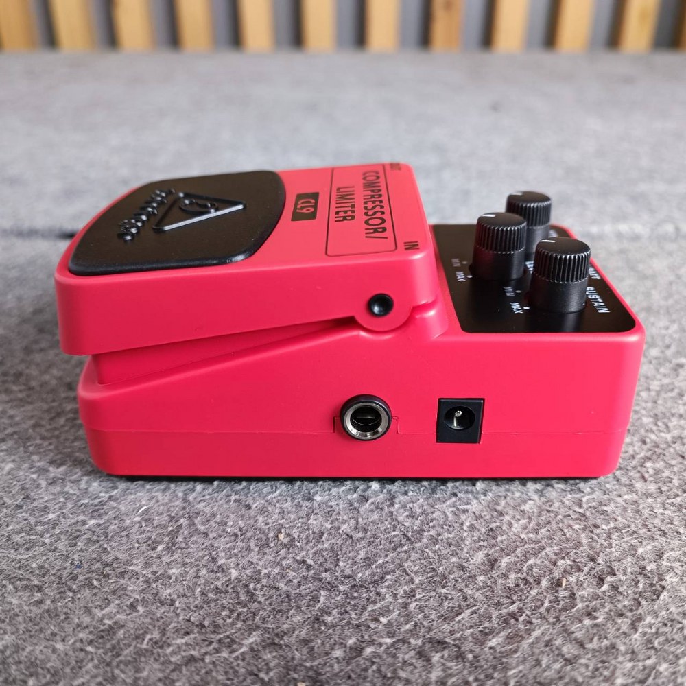 BEHRINGER CL-9 เอฟเฟคกีต้าร์ Compressor Limiter เอฟเฟ็คกีตาร์ที่ให้เสียง Compressor/Limiter Behringer เบริงเจอร์ CL9 CL 9 เอไอ-ไพศาล