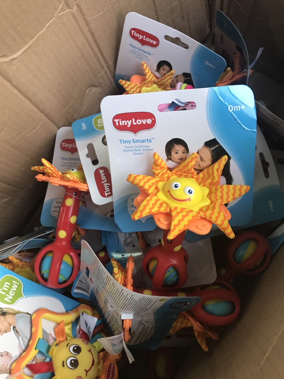 CDH68 ของเล่นเด็กเขย่ามือ ยางกัด แบรนด์ Tiny Love ชิ้นละ