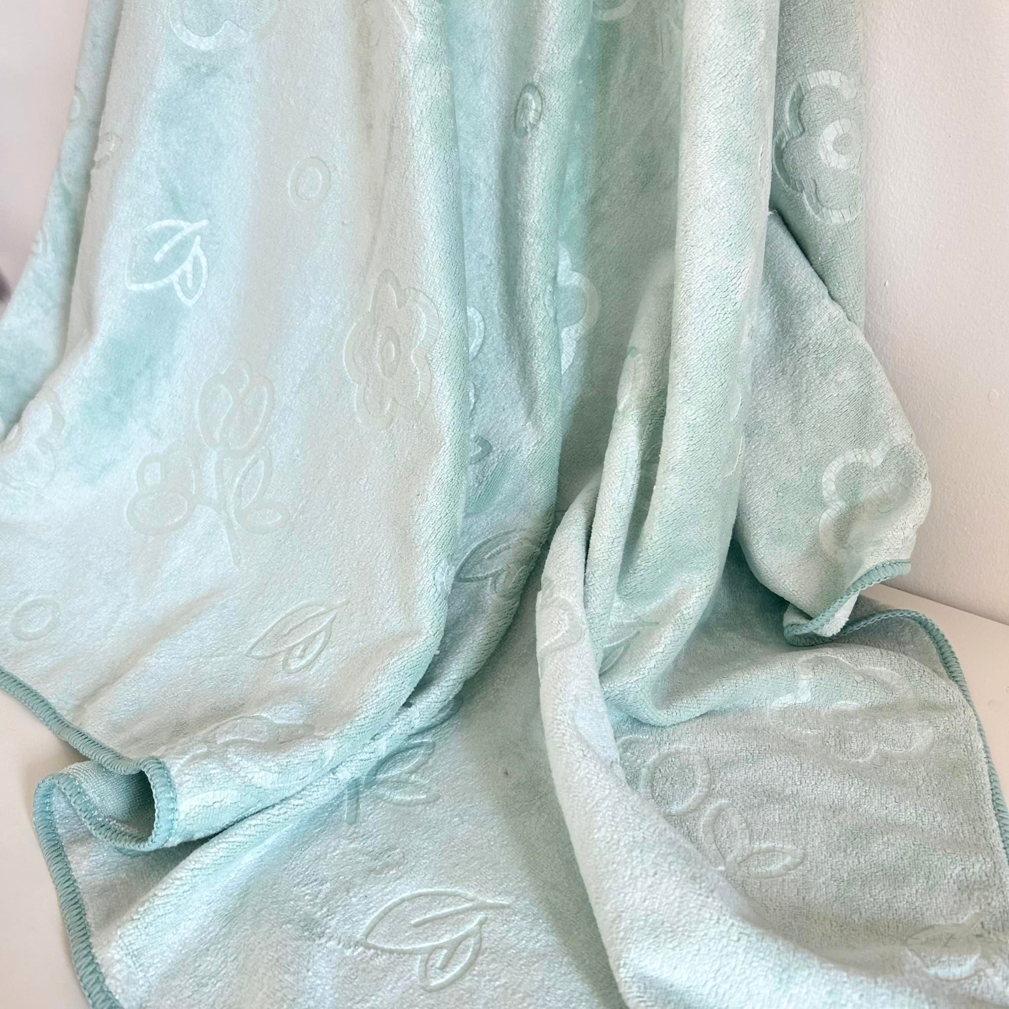 🍀HAVEN Towel Microfiber🍀ผ้าเช็ดตัว ผ้าขนหนู ไมโครไฟเบอร์ ขนาด 28*56 นิ้ว HAVEN แท้💯MC Emblossy Green