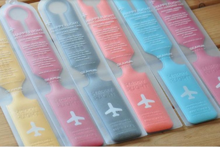 แท็กติดกระเป๋า เวลาเดินทาง ท่องเที่ยว ป้ายแท็ก ติด กระเป๋า รูปเครื่องบิน แบบยาว สำหรับ ติด กันกระเป๋าหาย สลับ กระเป๋า ของขวัญ ของชำร่วยงานแต่งงาน 909150