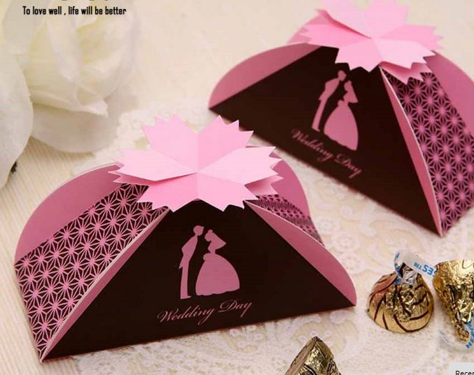 กล่องกระดาษ Diy กล่องใส่ขนม ของขวัญ ของที่ระลึก งานแต่งงาน สีชมพู และ สีฟ้า พิมพ์ลาย คู่บ่าวสาว กล่อง ตกแต่งงานแต่งงาน 259583