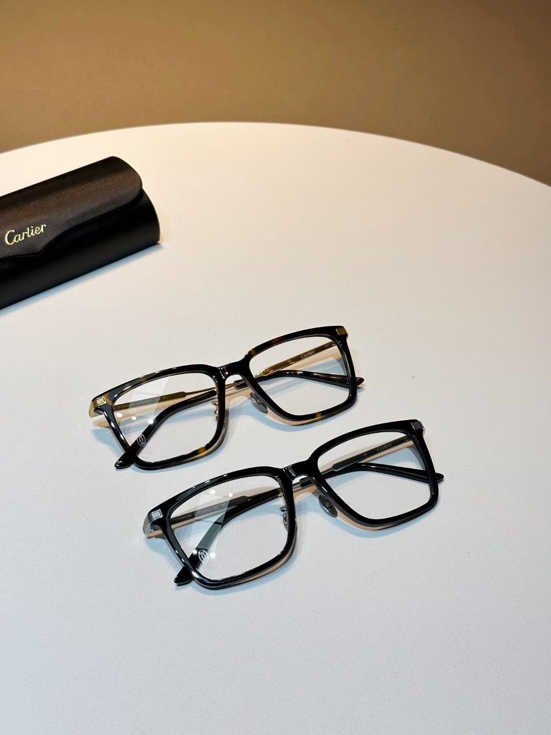 **do** กรอบแว่นตา Cartier Eyewear cat มี 2 สีใส่ได้ชาย หญิง สินค้าใหม่ ของแท้