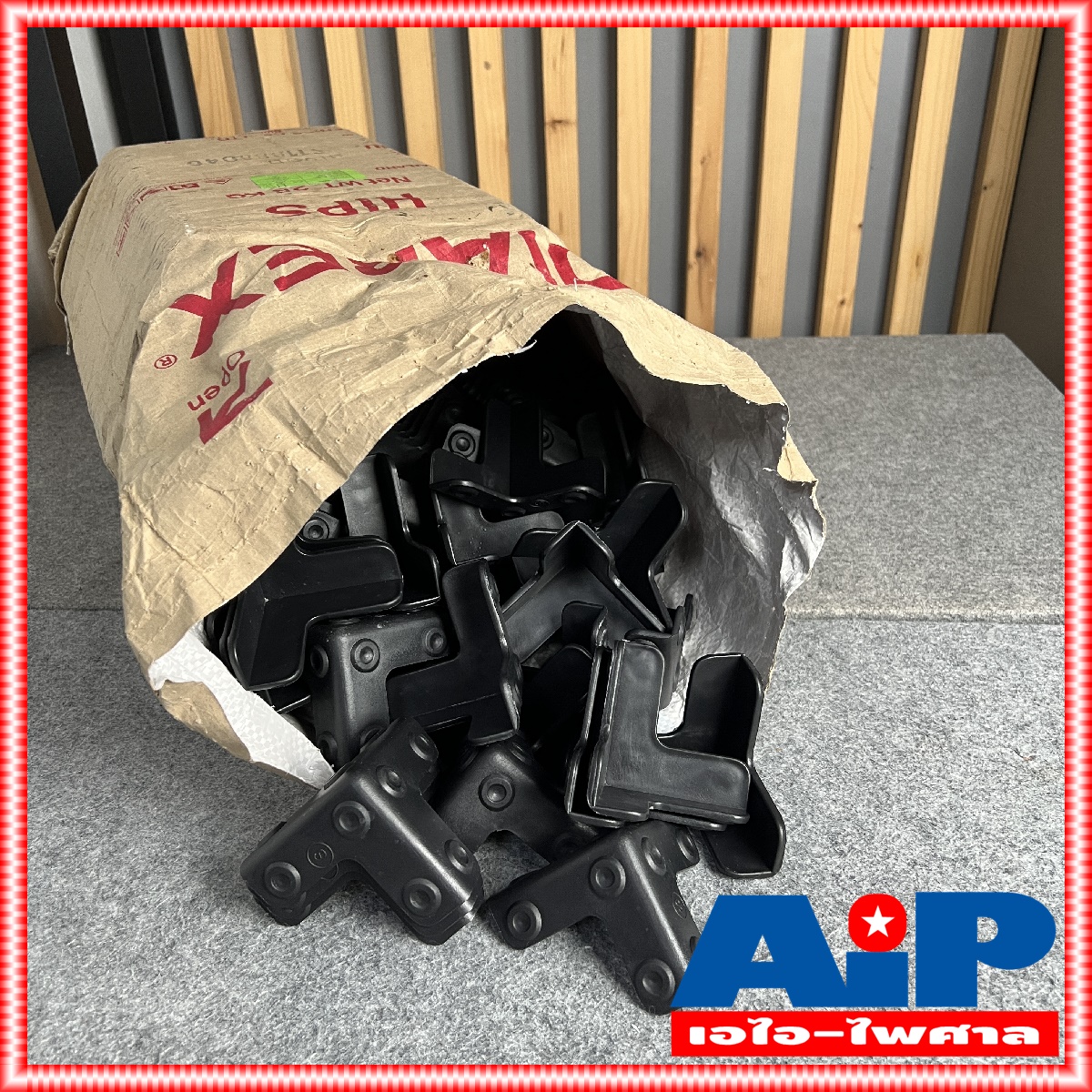 แพ็ค400อัน มุมตู้ลำโพงสามเหลี่ยมใหญ่ แบบหนา (S) มุมตู้ ลำโพง มุมตู้ทรงสามเหลี่ยม พลาสติก เอไอ-ไพศาล