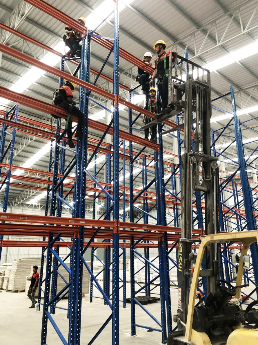 ซื้อ-ขายชั้นวางสินค้ามาตรฐานอุตสาหกรรม