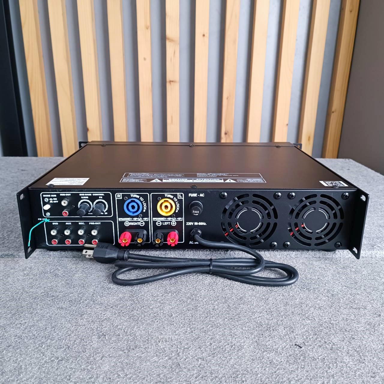 COMSON KM-5500C แอมป์ บลูทูธ อินทีเกรตแอมป์ คาราโอเกะ เชื่อมต่อบลูทูธ KM 5500 C KM5500C เอไอ-ไพศาล