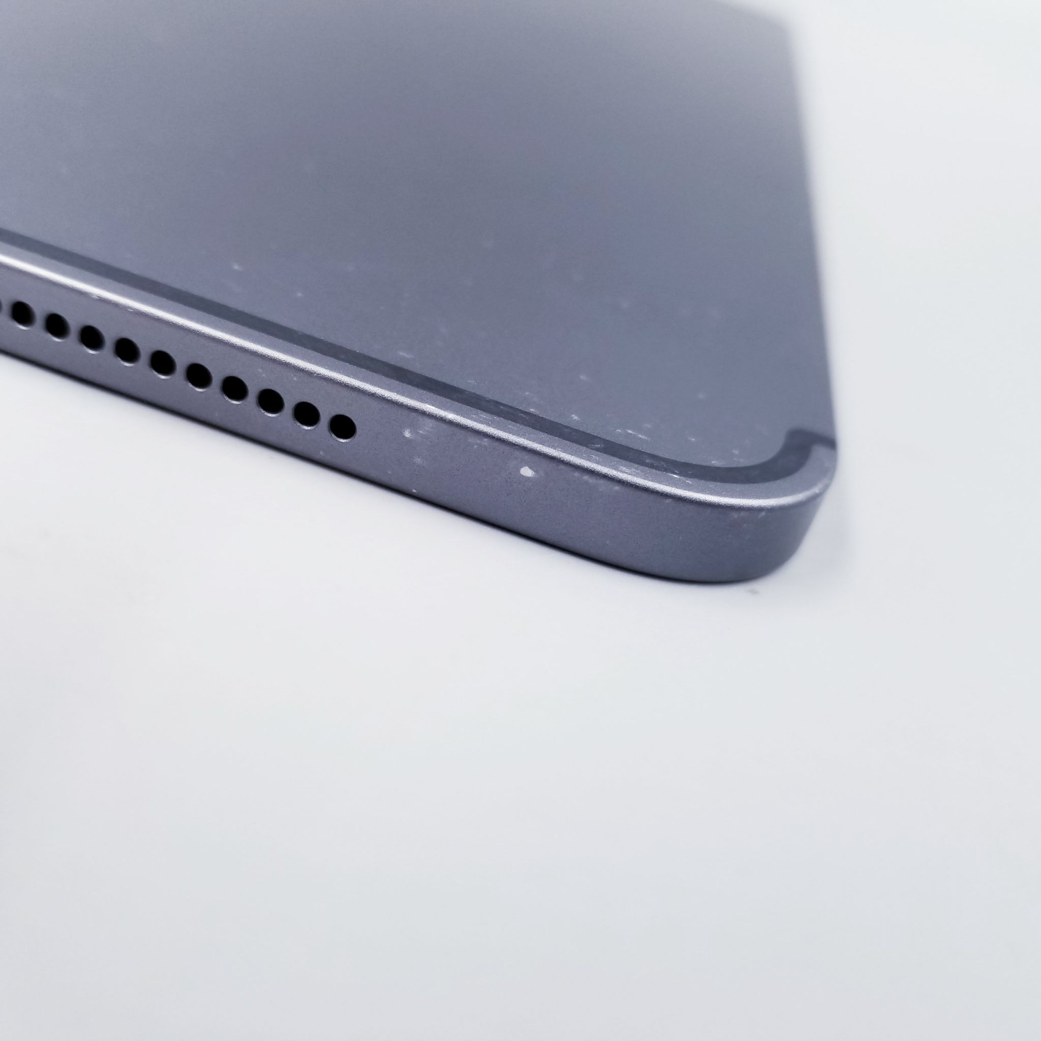 🖤iPad Pro 11-inch (2nd Gen) Wi-Fi - Cellular 256GB Space Gray🖤🖤 #ห้ามพลาด iPad Pro #ศูนย์ไทย สภาพดี ความจุเยอะ ราคาคุ้มๆ 🖤