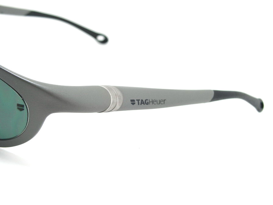 แว่นกันแดด Tag Heuer (Physics1002) ไฮโซมากมายค่ะ ของแท้100%และถูกสุดๆ ส่งตรงจากUS.ค่ะ