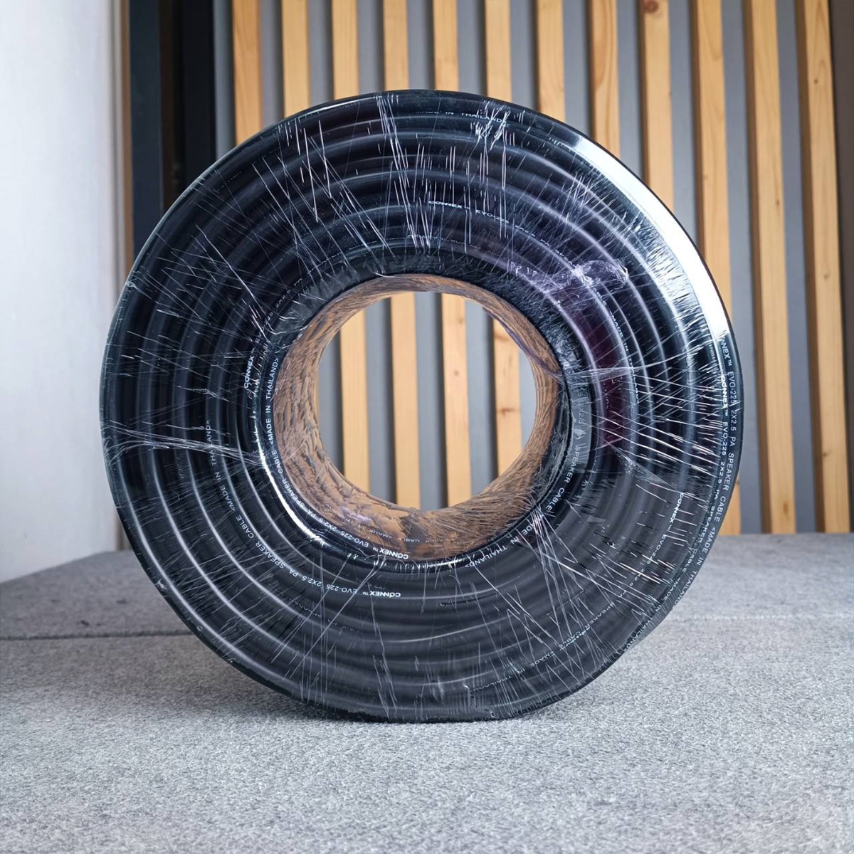 ขด100เมตร CONNEX EVO-225 2x2.5mm สายลำโพง กลมดำ ขนาด2.5mm. สายลำโพงกลางแจ้ง EVO225 EVO 225 ทองแดงแท้ เอไอ-ไพศาล