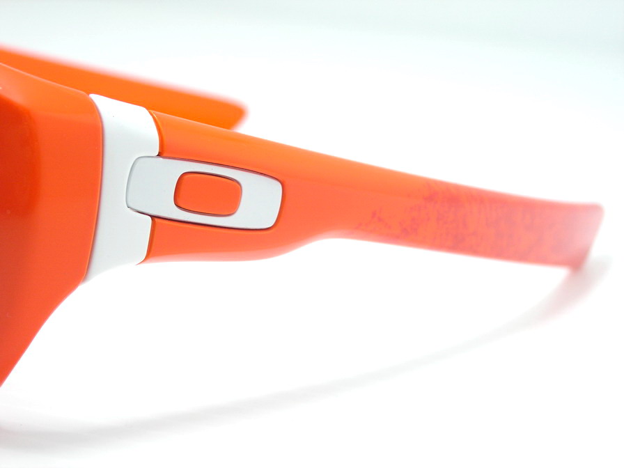 แว่นกันแดด Oakley Dispatch สี Clementine ใส่เท่ห์สุดๆค่ะ ของแท้และถูกที่สุด ส่งตรงจากUS.ค่ะ