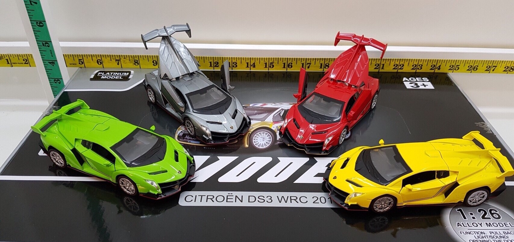 32141 ของเล่นโมเดลรถเหล็กพร้อมถ่านมีเสียง เปิดประตูได้ ยกกล่อง 12 คัน