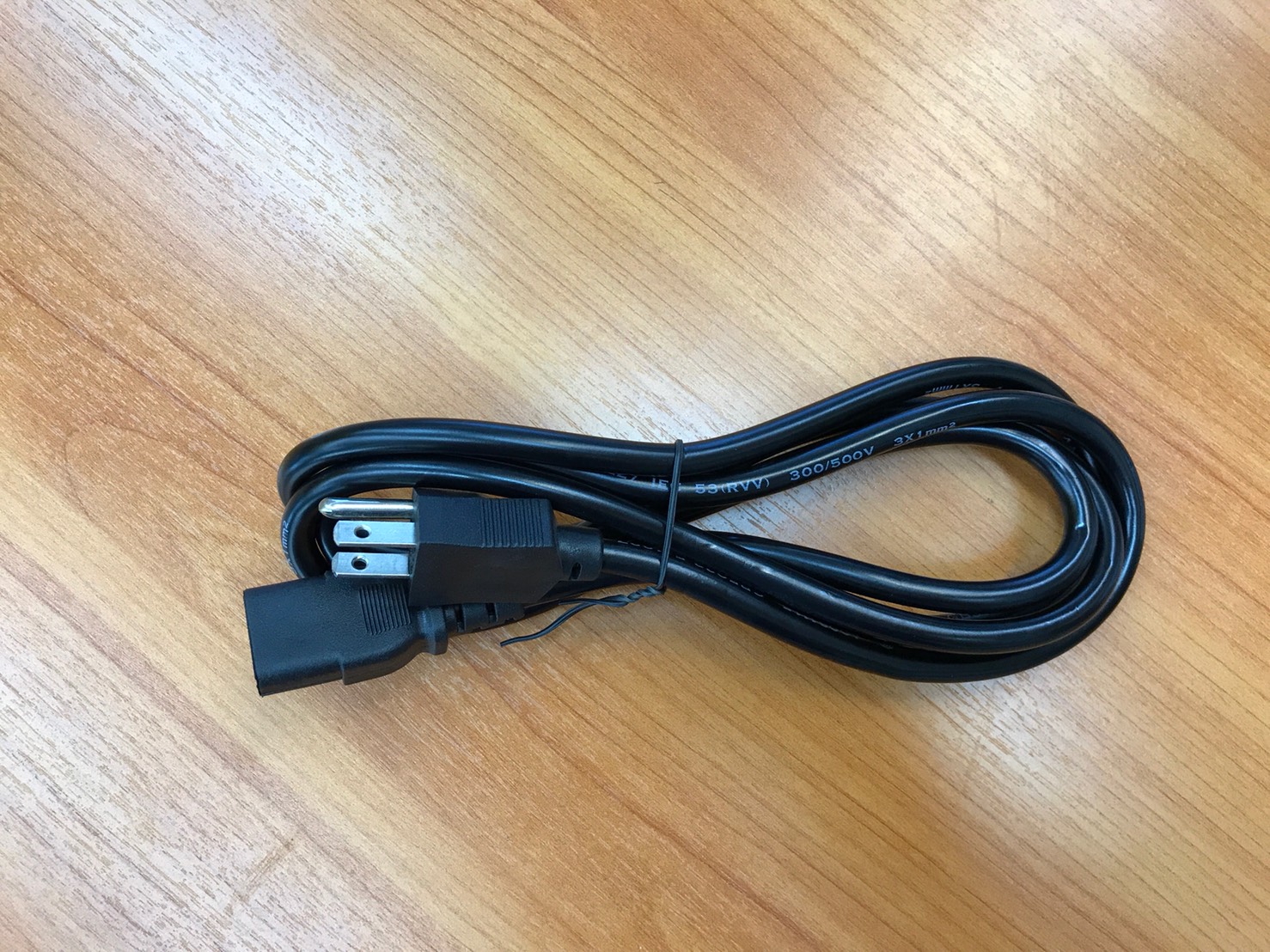 Power AC 220 Volt สายไฟฟ้าสำหรับอุปกรณ์ 220V