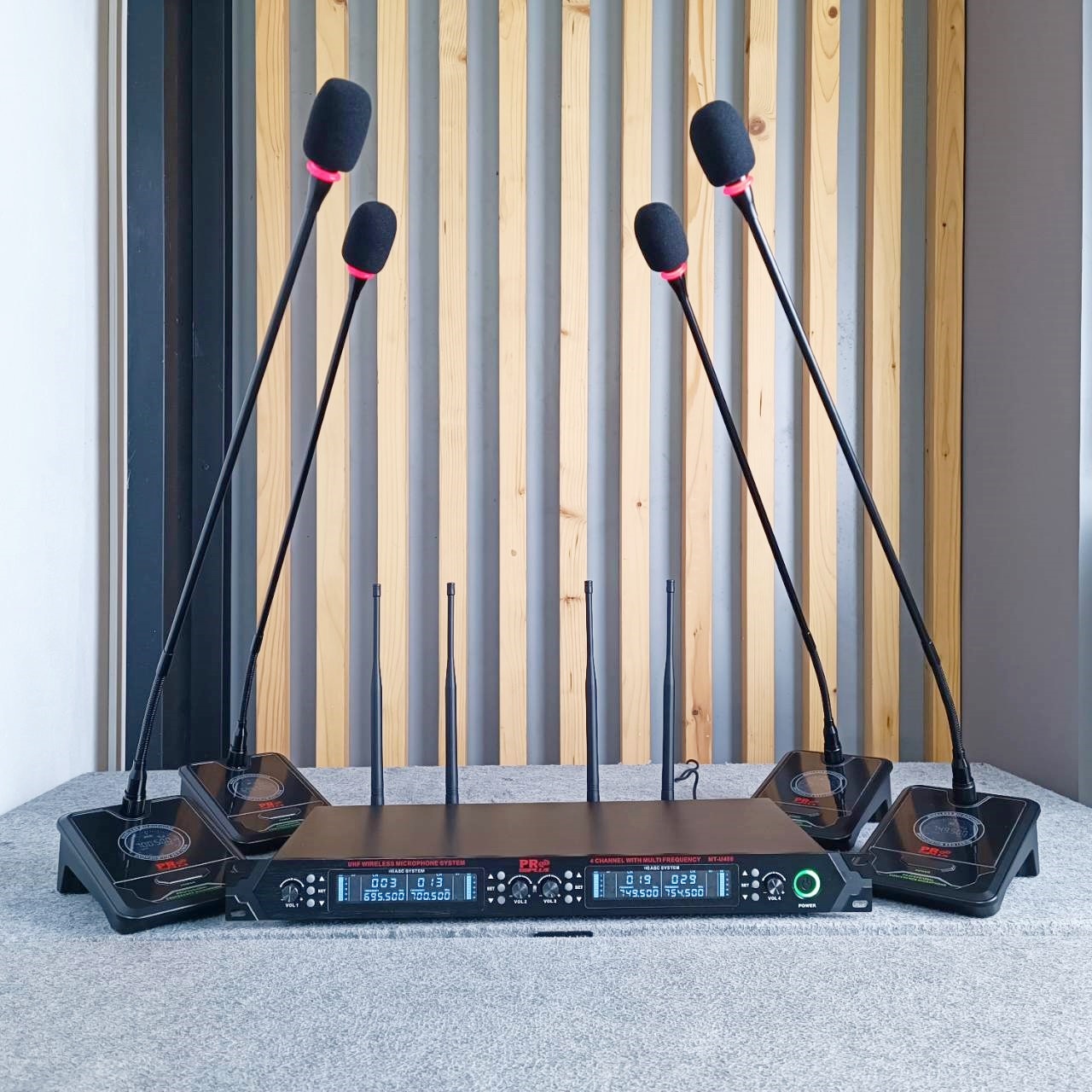 PROPLUS MT-U400 ไมค์ลอยตั้งโต๊ะ 4ตัว UHF Wireless Microphone ชุดไมค์ประชุมไร้สาย ไมค์ลอยไร้สาย โปรพลัส MT U400 MTU400 เอไอ-ไพศาล