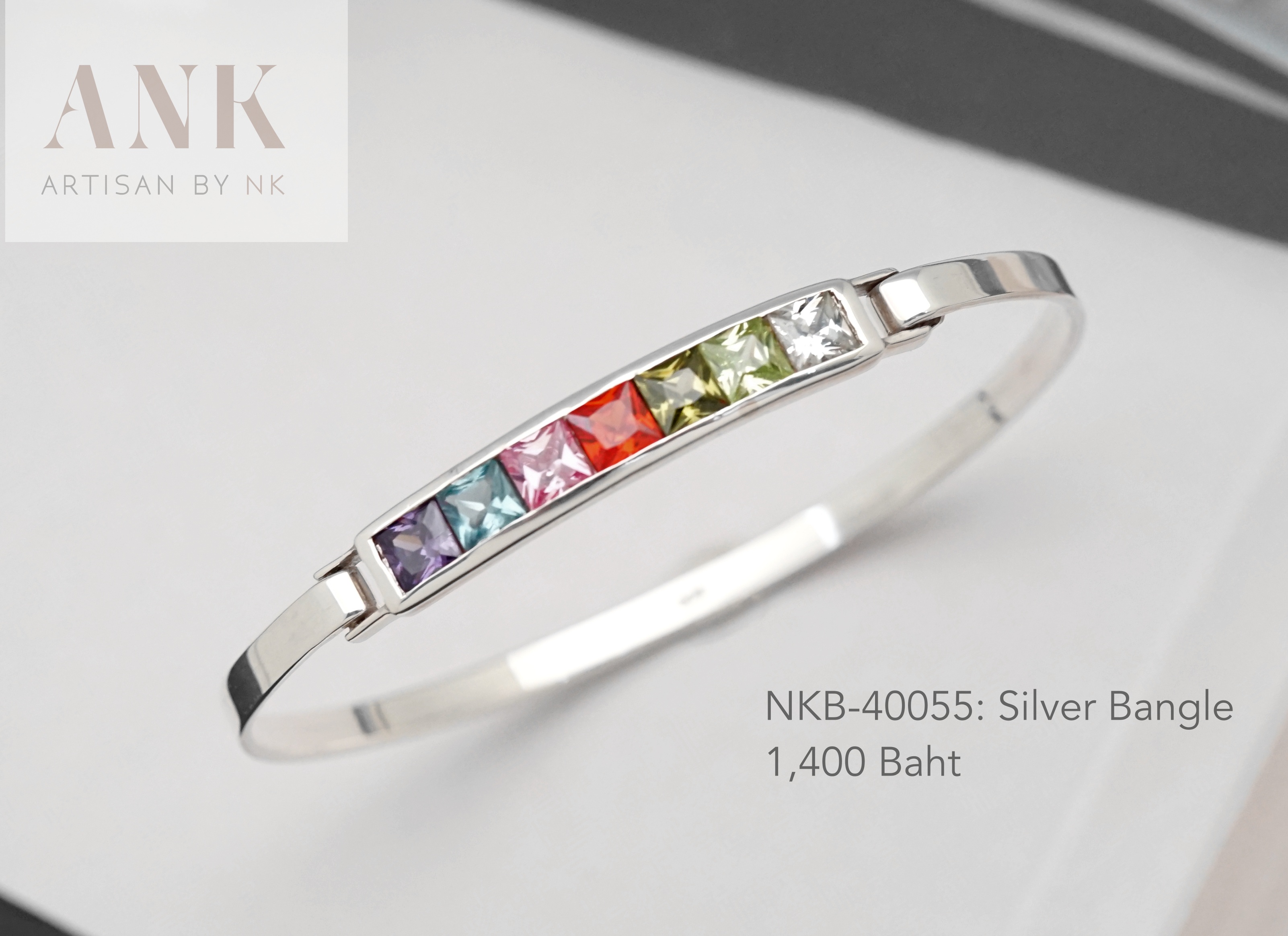 Rainbow CZ Bangle กำไลเงินแท้ ฝังด้วยเพชร CZ หลากสี