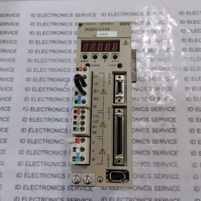 SGDH-02AE SERVO DRIVE "YASKAWA"