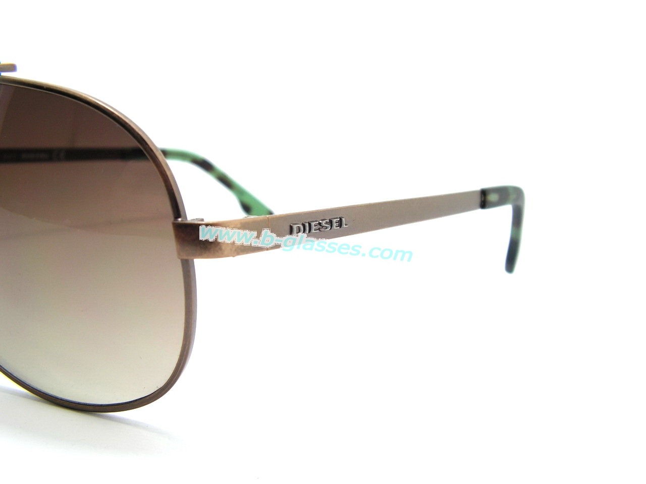 แว่นกันแดด Diesel ใส่เท่ห์มากมายแน่นอนค่ะ ของแท้100%และถูกสุดๆ ส่งตรงจากUS.ค่ะ