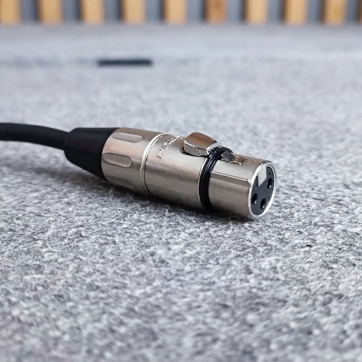 ยาว3เมตร KIRLIN AP-494PRL สาย XLR Female - 3.5MM TR-ST สายสัญญาณเสียง CANNONตัวเมีย ออก TR-ST เอไอ-ไพศาล
