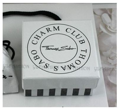 กล่องใส่ของขวัญ ขนาด 7x7x3.5CM กระดาษอย่างหนา สีขาว Screen ลาย สุดหรู no 967883