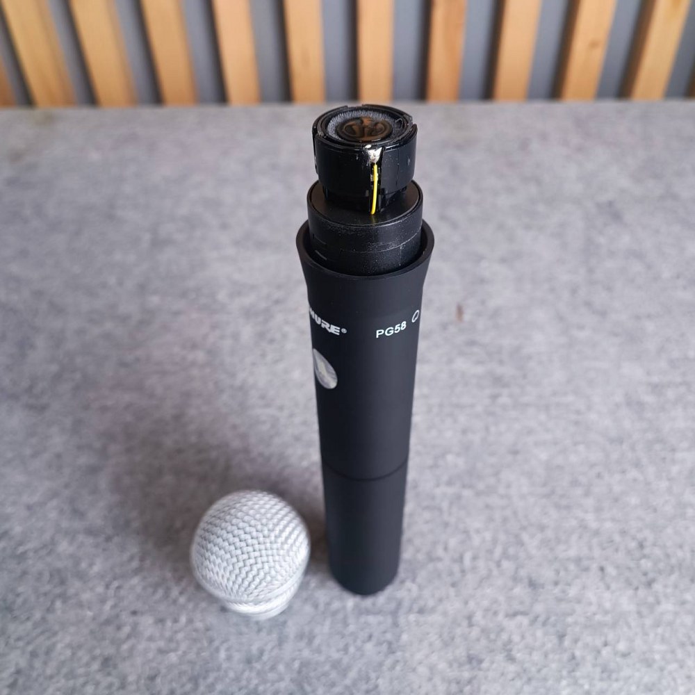 SHURE SVX24TH/PG58 Q12 ไมค์ลอยถือ ชุดไมค์ลอยมือถือเดี่ยว ย่าน UHF SVX 24 TH / PG 58 Q 12 SVX24TH/PG58 เอไอ-ไพศาล +++