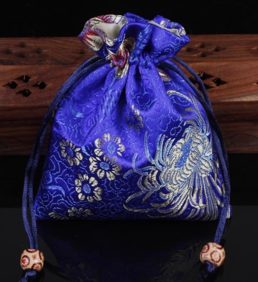 ถุงผ้าซาติน ลายดอกไม้ สวยหรู ถุงใส่ของขวัญ เครื่องประดับ ของชำร่วยงานแต่งงาน แจกคนสำคัญ 460909