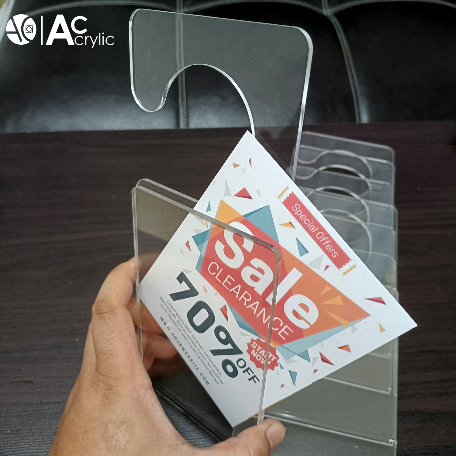 ป้ายแขวนประตู ห้อยประตู แขวนโปรโมชั่น สอดกระดาษตามต้องการ อะคริลิคใส หนา 3 มิล (H1)