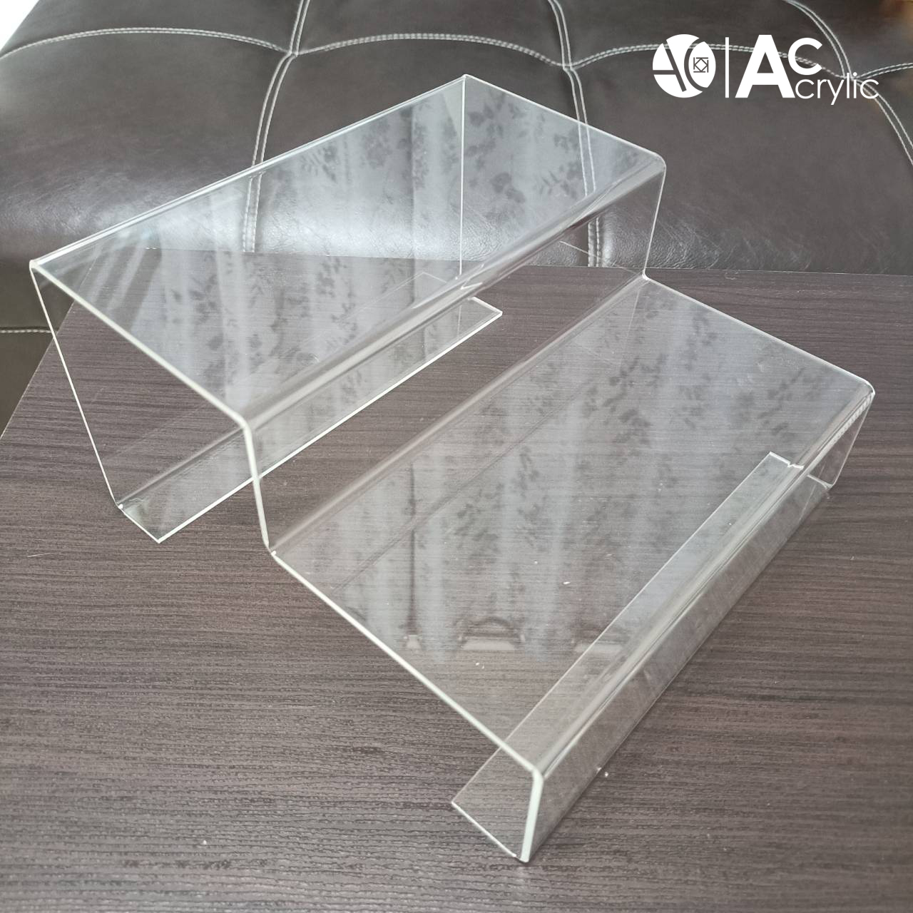 ชั้นวางโมเดล ชั้นอะคริลิค ชั้นวางของ ขั้นบันได 2 ชั้น หนา 2 มิล (2S1)