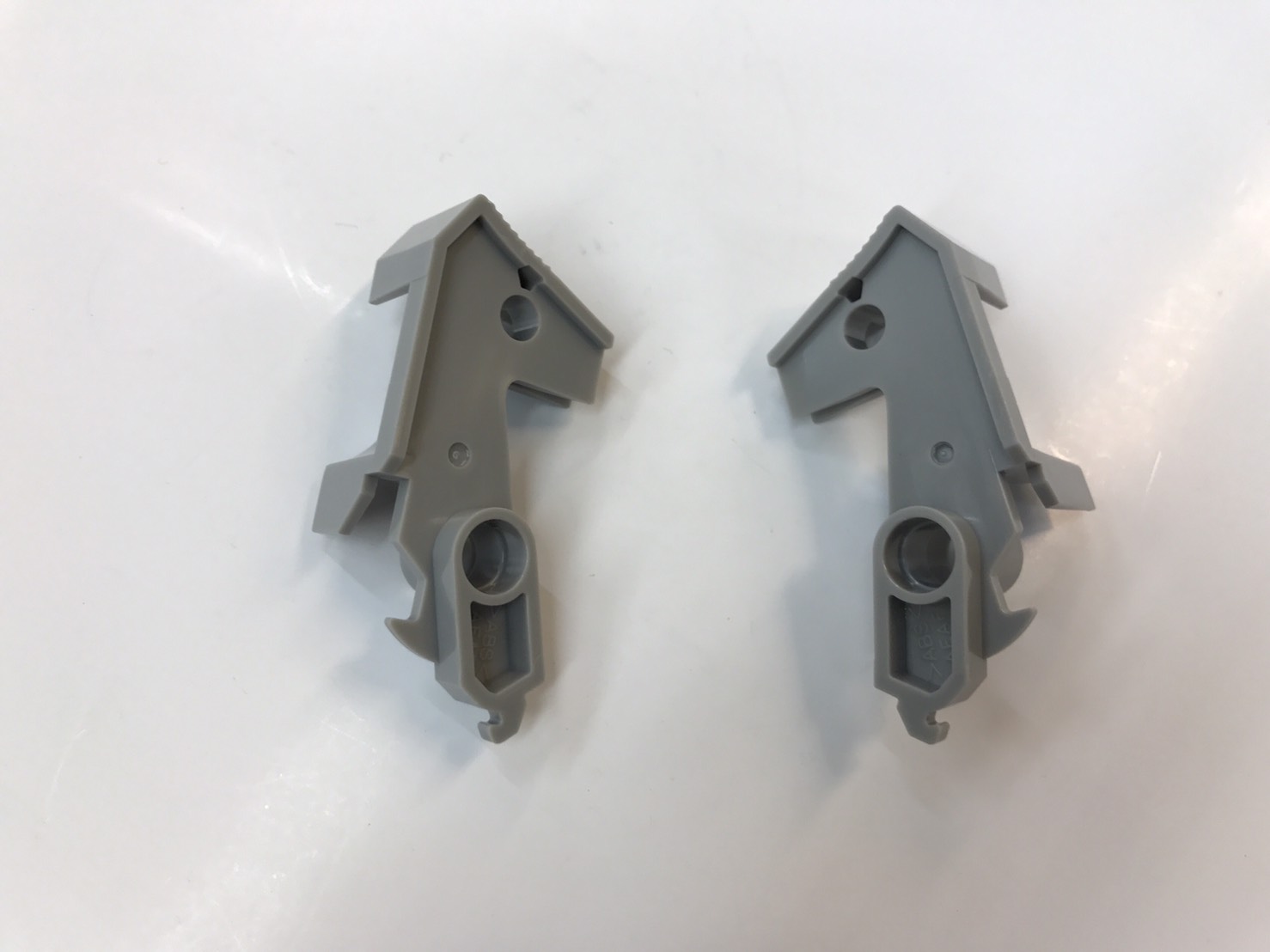 Frame Tractor Left-Right (ขาด้านข้างหนามเตย ซ้าย+ขวา) LQ-590/LQ-2090