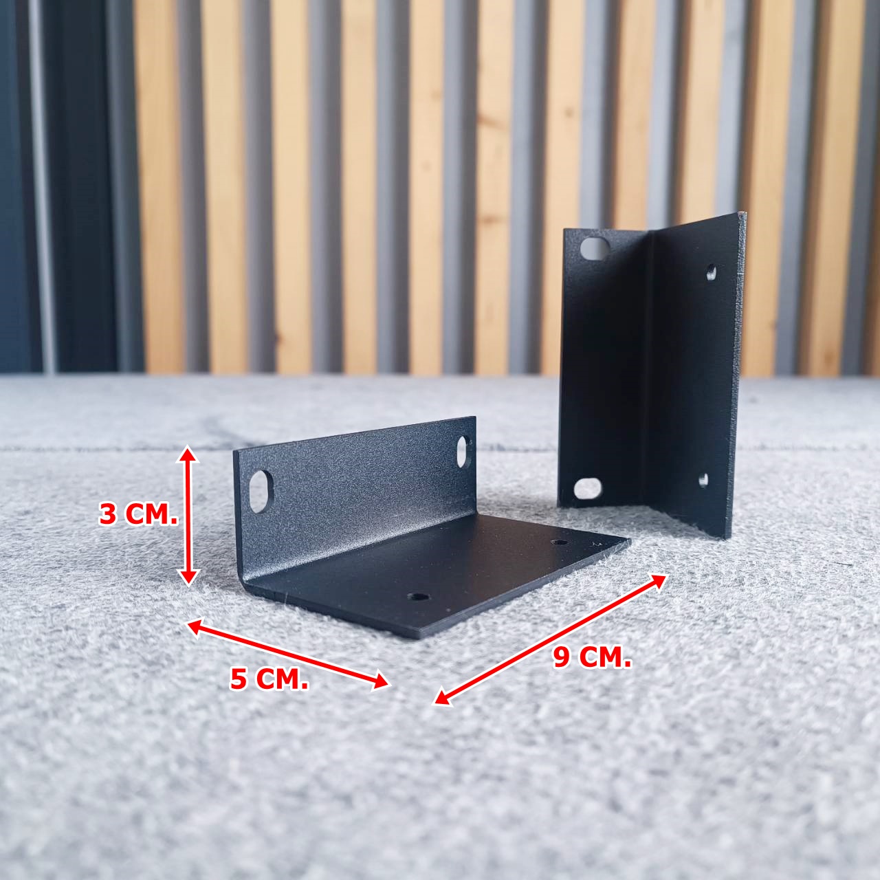 ปิกยึด2ข้าง แอมป์ TOA- A-SERIES ปีกยึดสำหรับติดแร็ค ขนาด 2 U เอไอ-ไพศาล