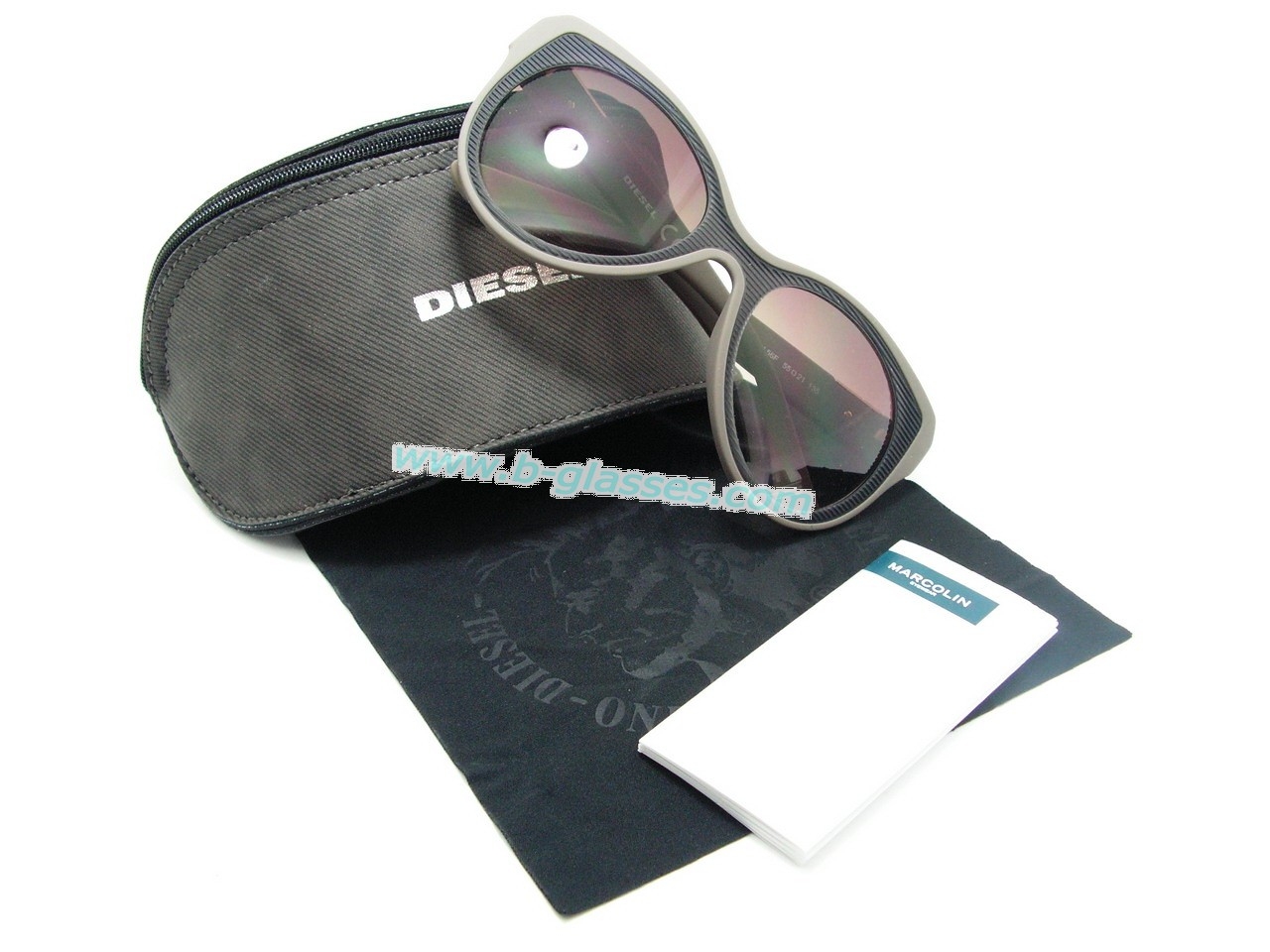 แว่นกันแดด Diesel ใส่เท่ห์มากมายแน่นอนค่ะ ของแท้100%และถูกสุดๆ ส่งตรงจากUS.ค่ะ