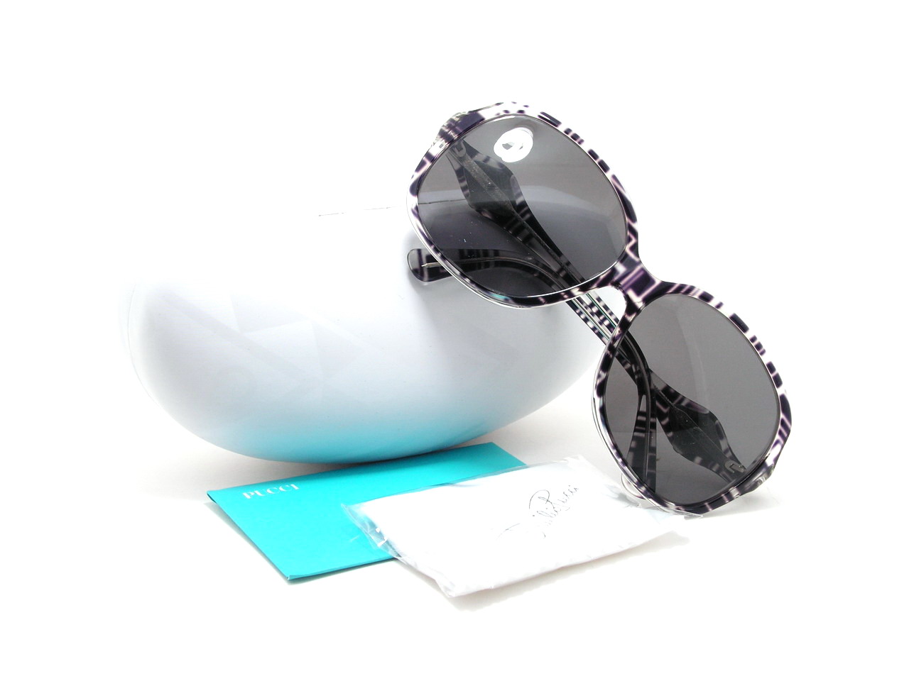 แว่นกันแดด Emilio Pucci ไฮโซมากมายค่ะแบรนด์นี้ ของแท้100%และถูกสุดๆ ส่งตรงจากUS.ค่ะ