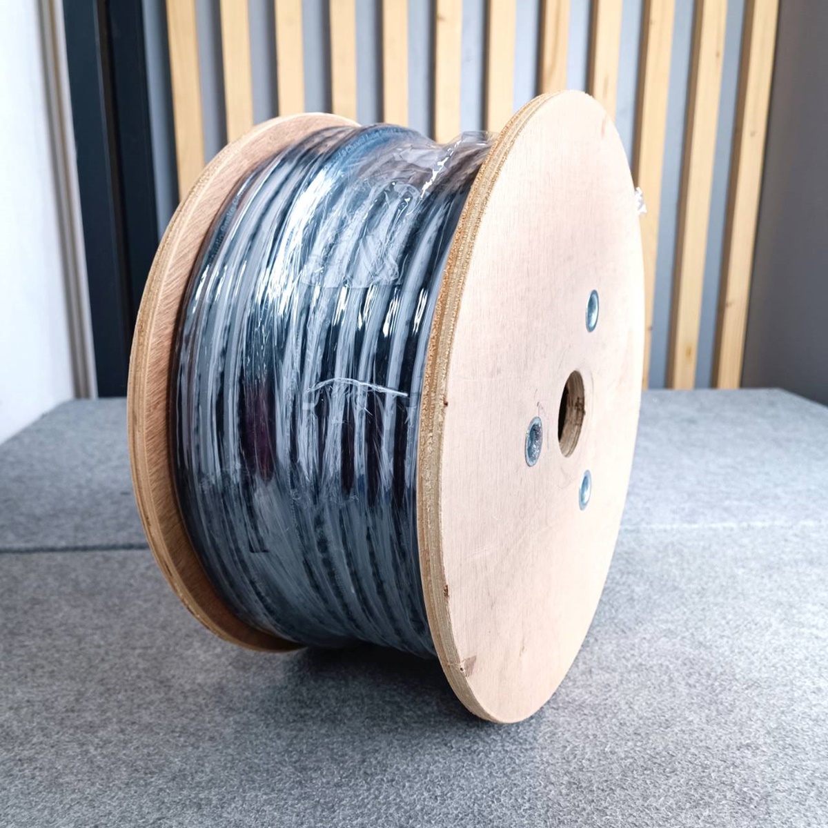 ล้อ50เมตร สายมัลติคอร์ 8คอร์ JSL-183(เมตร) สีดำ ล้อ50เมตร สายสัญญาณเสียง สาย8คอร์ JSL183 JSL 183 Multicore Cable เอไอ-ไพศาล