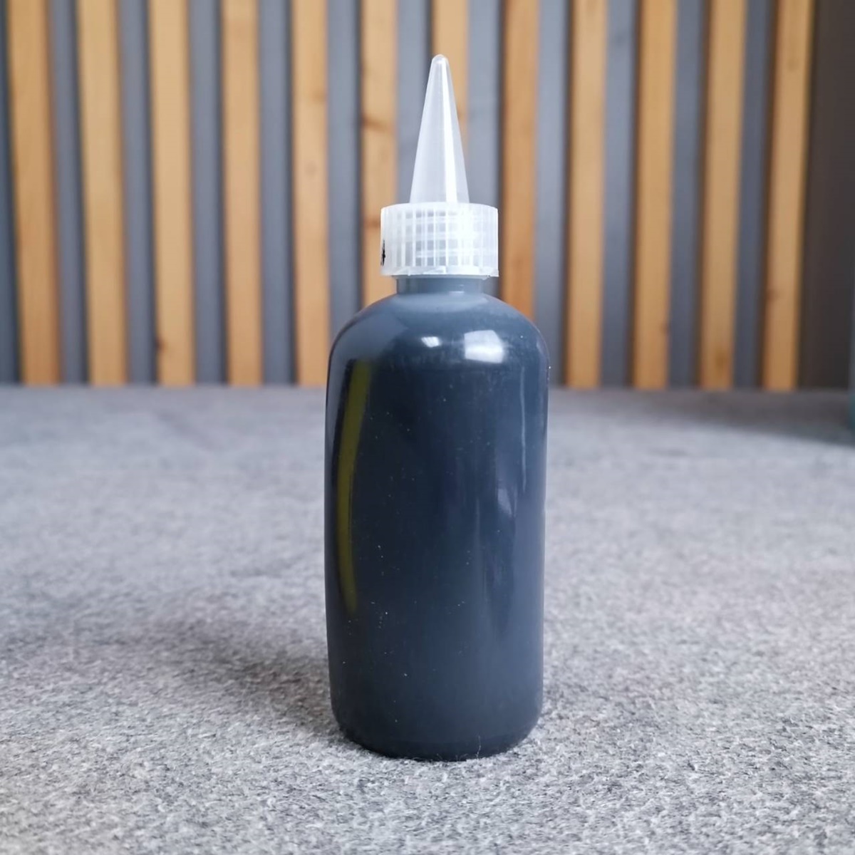 สีเหลือง+ดำ กาวคอวอยซ์ ทนความร้อนสูง a+b ติดคอวอยล์ เหลือง+ดำ กาวซ่อมลำโพง อัตราส่วน1:1 เอไอ-ไพศาล