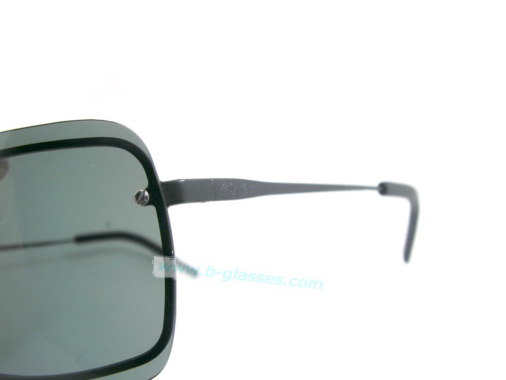 S แว่นกันแดด YSL ไฮโซมากมายค่ะ ของแท้100%และถูกสุดๆ ส่งตรงจากUS.ค่ะ