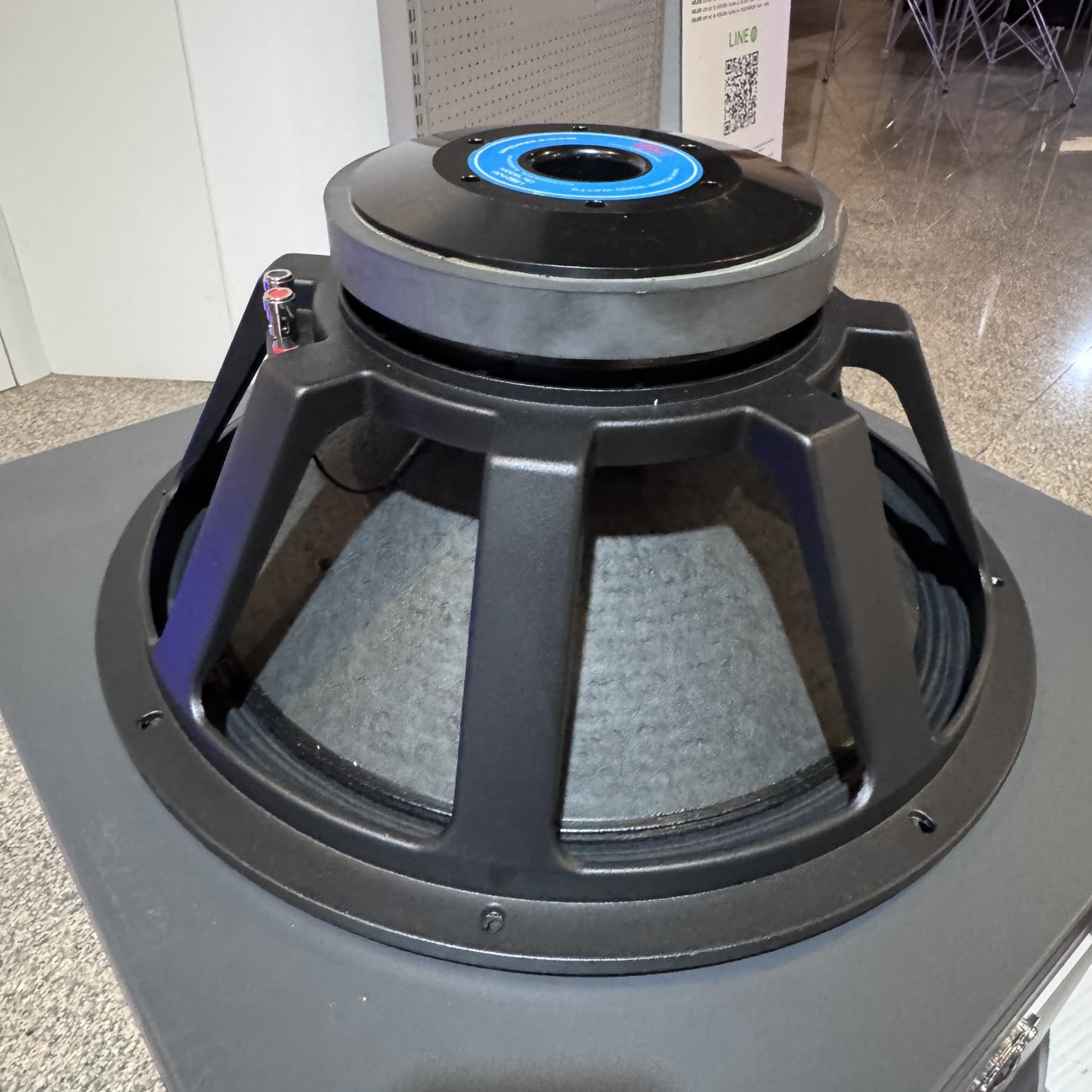 สินค้าเสียหายจากการขนส่ง วอยซ์เบียด PROPLUS AN-581 ลำโพง18นิ้ว โครงหล่อ 5/12/68