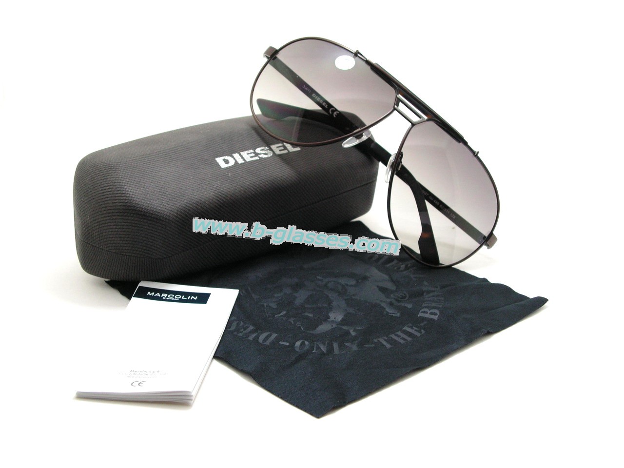 แว่นกันแดด Diesel ใส่เท่ห์มากมายแน่นอนค่ะ ของแท้100%และถูกสุดๆ ส่งตรงจากUS.ค่ะ