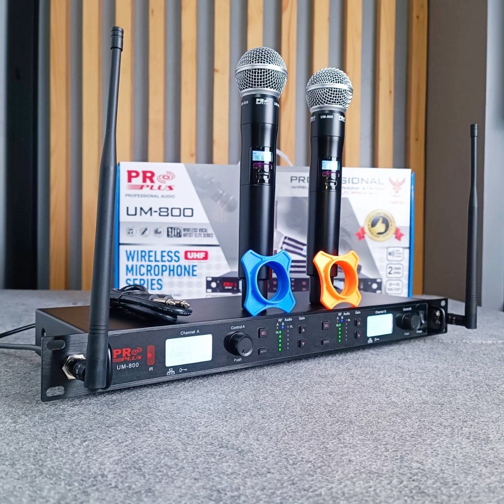 PROPLUS UM-800 ไมค์ลอยคู่ UHF (ออกมาทดแทน XM-111) จูนคลื่น ย้ายเสา ความถี่ใหม่ โปรพลัส UM 800 UM800 ไมค์ลอย ไมค์โครโฟน ไร้สาย ไมค์คาราโอเกะ เอไอ-ไพศาล +++