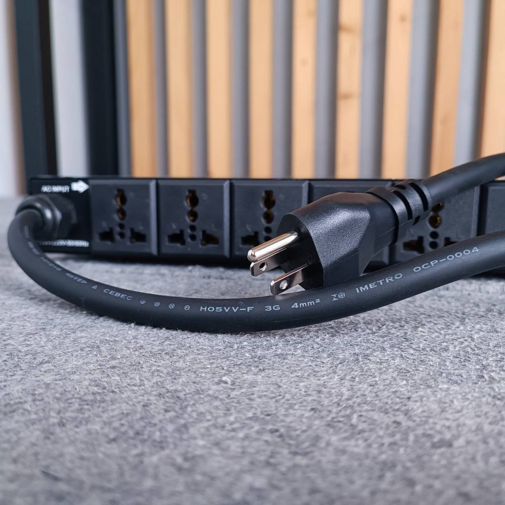 MICROTECH SQ-802 ปลั๊กซีเควนซ์ จออาจมีการเปลี่ยนสีขึ้นกับล็อตผลิต สายไฟขนาดใหญ่ 3x4 SQ.MM เบรคเกอร์ติดแร็ค จ่ายไฟเข้าระบบเป็นลำดับหน่วงเวลา SQ802 SQ 802 เอไอ-ไพศาล