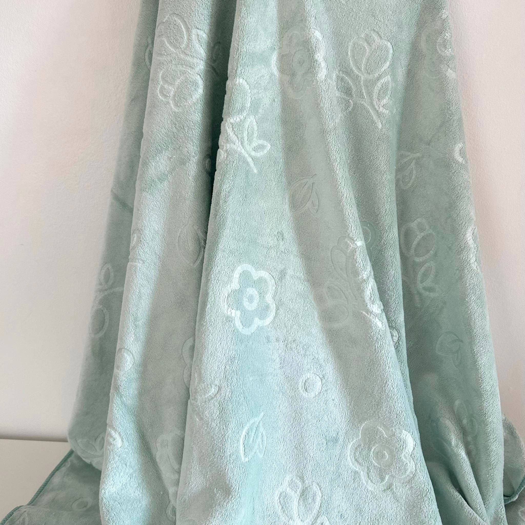 🍀HAVEN Towel Microfiber🍀ผ้าเช็ดตัว ผ้าขนหนู ไมโครไฟเบอร์ ขนาด 28*56 นิ้ว HAVEN แท้💯MC Emblossy Green