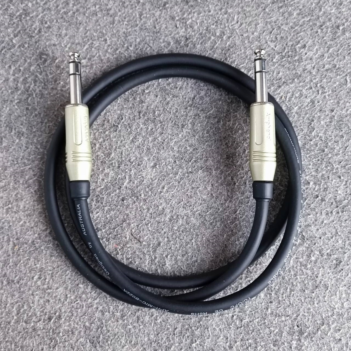ยาว1เมตร AMPHENOL สาย PHONE STEREO หัวท้าย 1เมตร CA31-31-C-001 สายTRSหัวท้าย สายแจ็คไมค์สเตอริโอ สายสัญญาณสำเร็จรูป เอไอ-ไพศาล