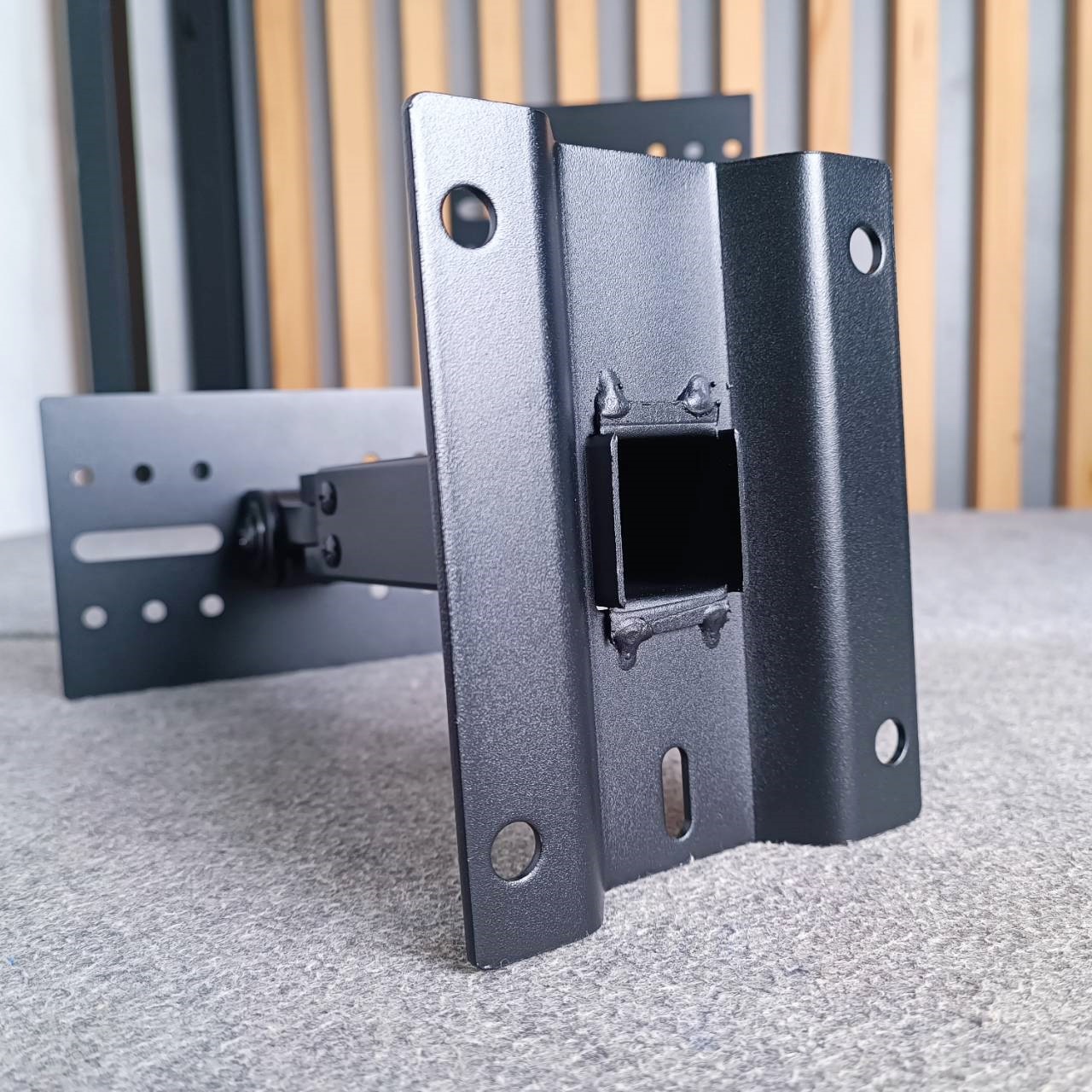 1คู่ ขาแขวนลำโพง NTS WD334 ขาแขวนลำโพงติดผนัง ขาแขวนตู้คาราโอเกะ ขาลำโพงติดผนัง wd-334 เอไอ-ไพศาล