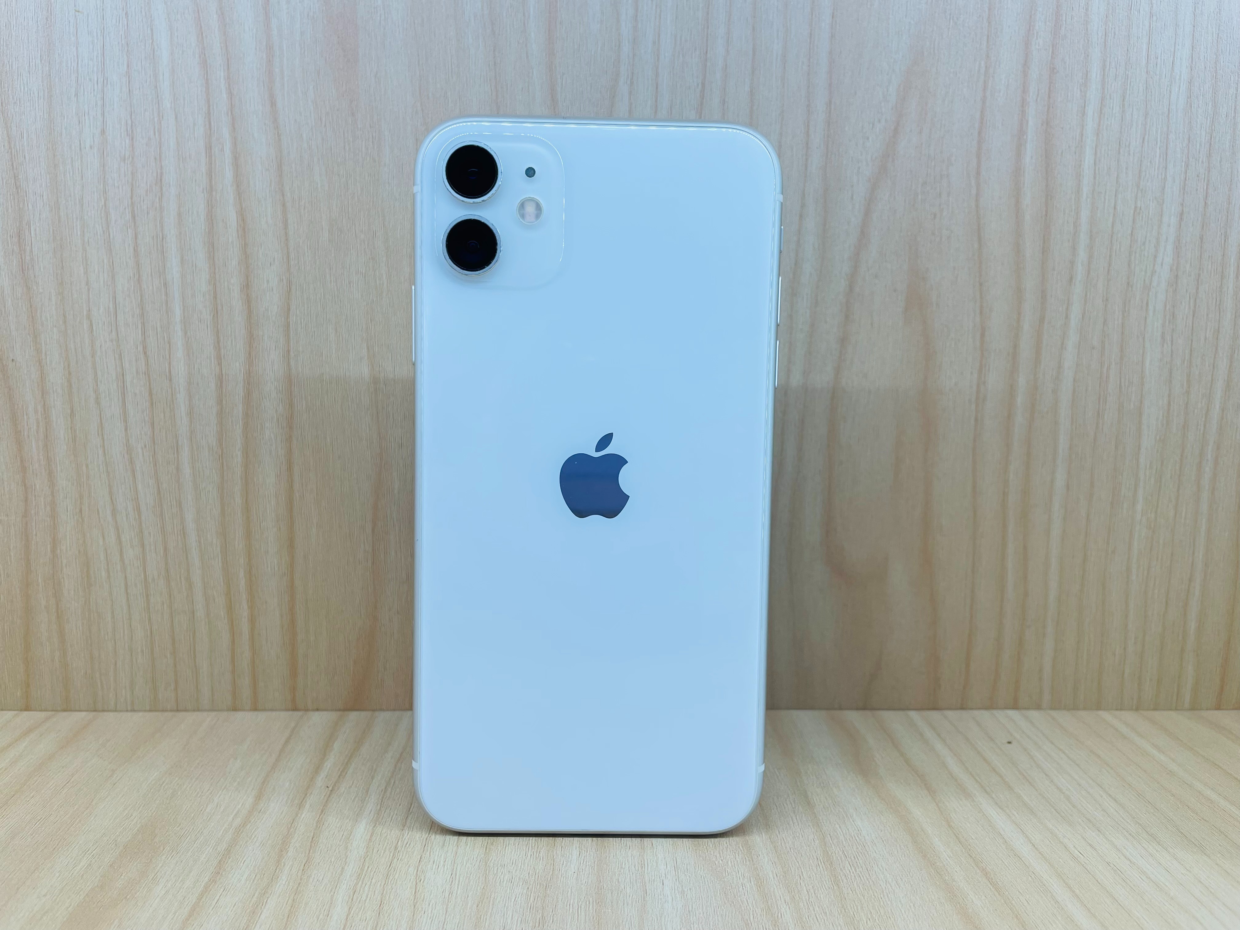 🐣 iPhone 11 64GB white 🐣🦚 มาแล้ว iP11 #ศูนย์นอก สภาพดี ราคาสุดคุ้ม 🦚