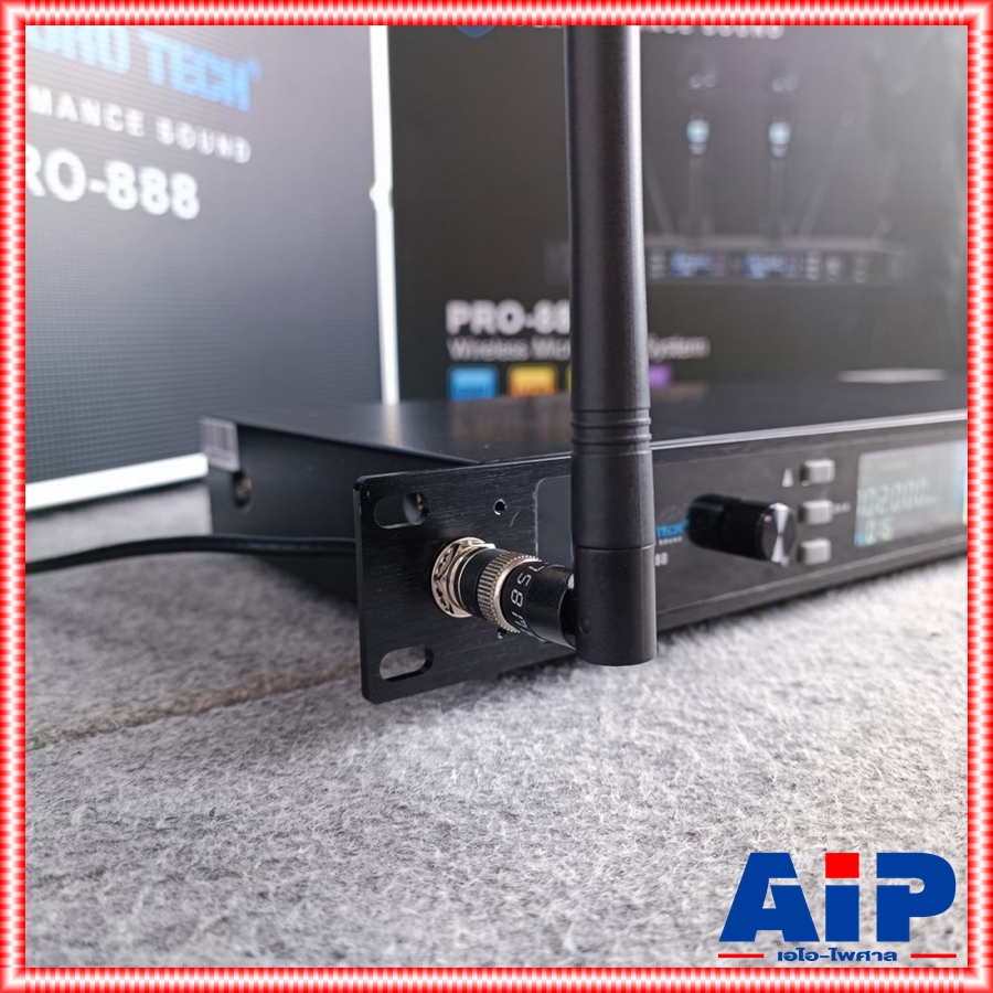 แถมกระเป๋า PROEUROTECH PRO-888 ไมค์ลอยคู่ ไมค์โครโฟนไร้สาย ปรับความถี่ได้ คลื่นความถี่ UHF โปรยูโรเทค PRO 888 PRO888 PRO EUROTECH เอไอ-ไพศาล